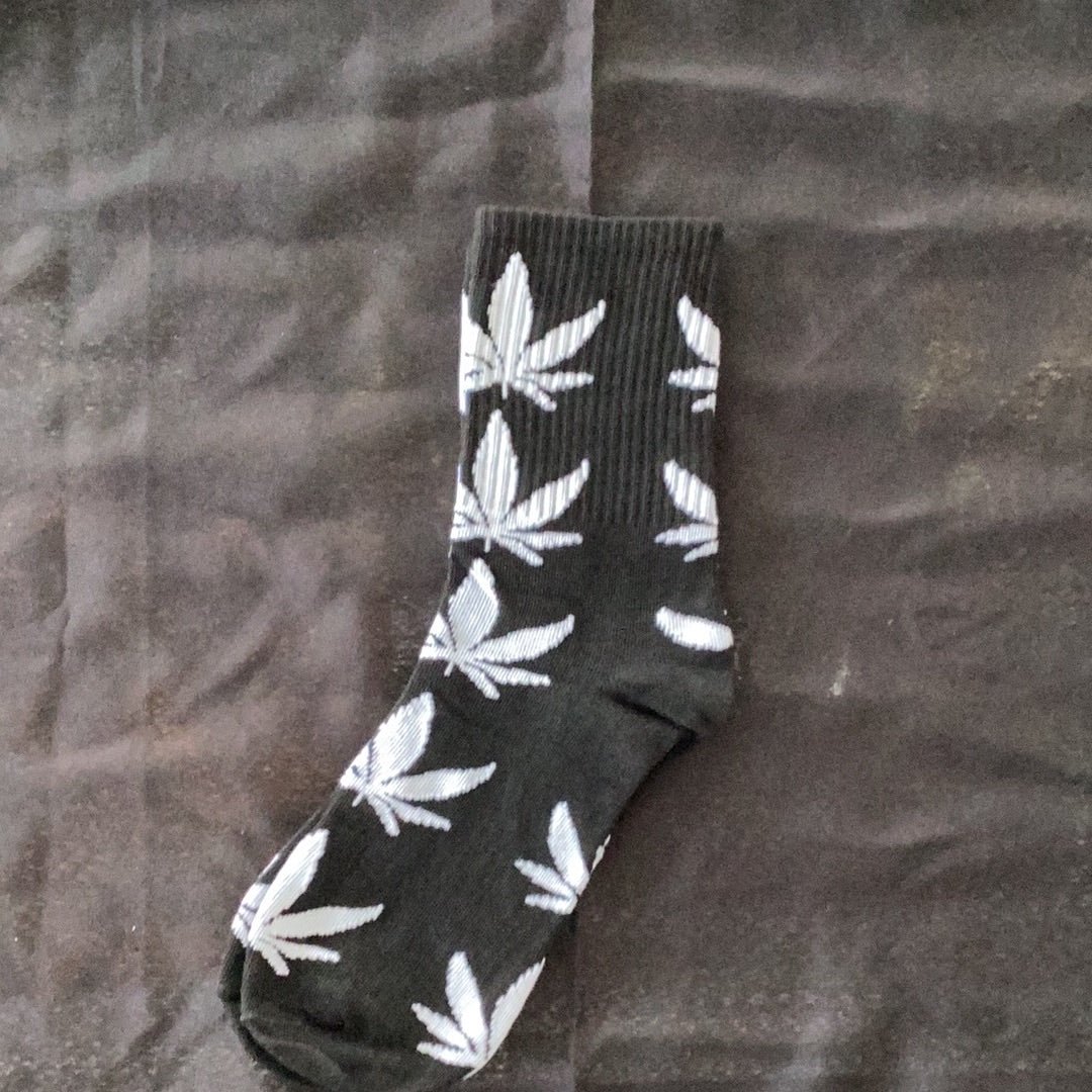 Leaf Crew Socks