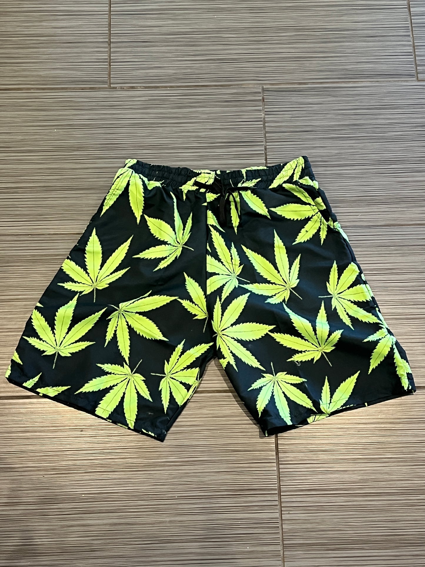 Leafy Shorts