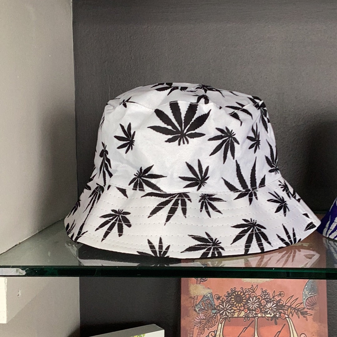 Leaf Reversible Bucket Hat